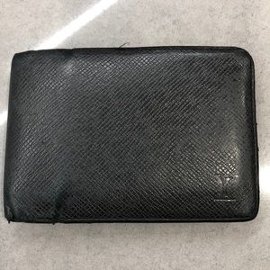 Louis Vuitton Men’s Wallet
